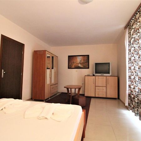 Eden - Menada Apartments ساني بيتش المظهر الخارجي الصورة